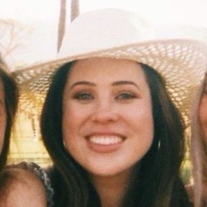 Meet your Posher, Lexi